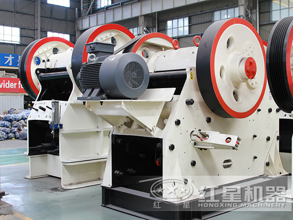 粗碎粉碎機顎式破碎機 粗碎粉碎機顎式破碎機