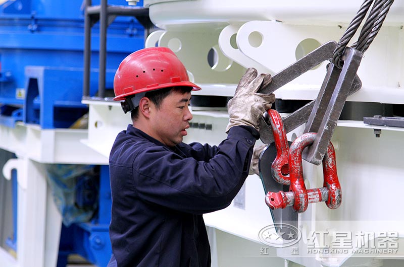 打砂機生產(chǎn)車間 打砂機生產(chǎn)車間