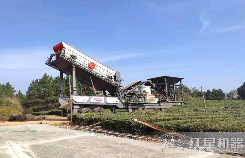 移動制砂機(jī)現(xiàn)場 移動制砂機(jī)現(xiàn)場