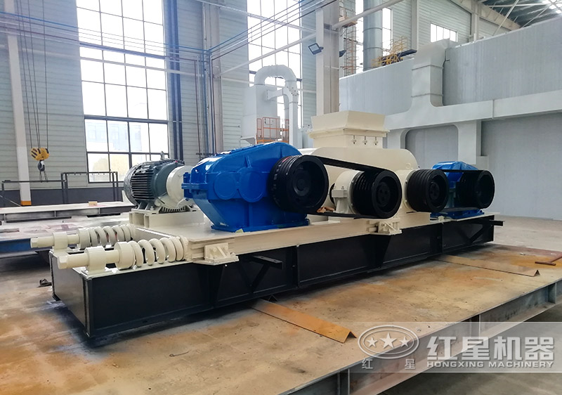 小型液壓對輥破碎機實拍 小型液壓對輥破碎機實拍